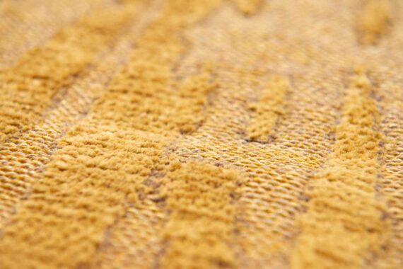 Louis De Poortere tapis LX 9201 Structures Baobab Madagascar Gold zoom 3